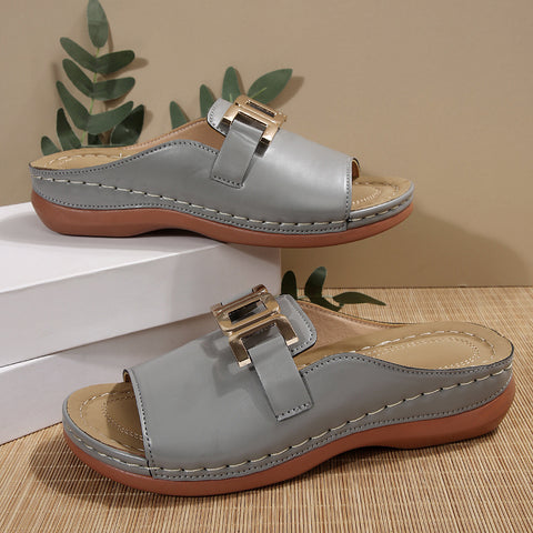 Large size solid color round head metal chain casual outer wear one-word sandals female m302833