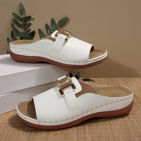 Large size solid color round head metal chain casual outer wear one-word sandals female m302833