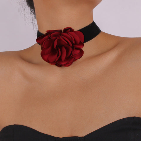 Geometric Neckchain Bracelet Elegant and Romantic Style Rose Flocking Cloth Necklace m1915010513